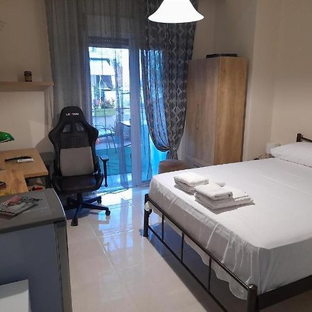 Roof Apartment 卡瓦拉 外观 照片